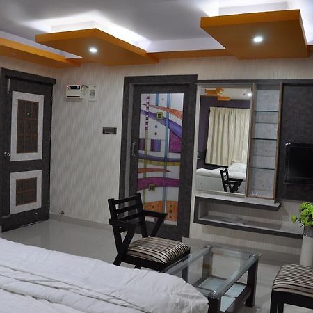 Hotel Av Comforts บังกาลอร์ ภายนอก รูปภาพ